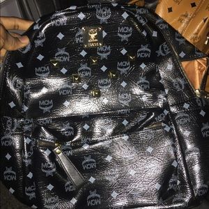 Meet your Posher, Desiree